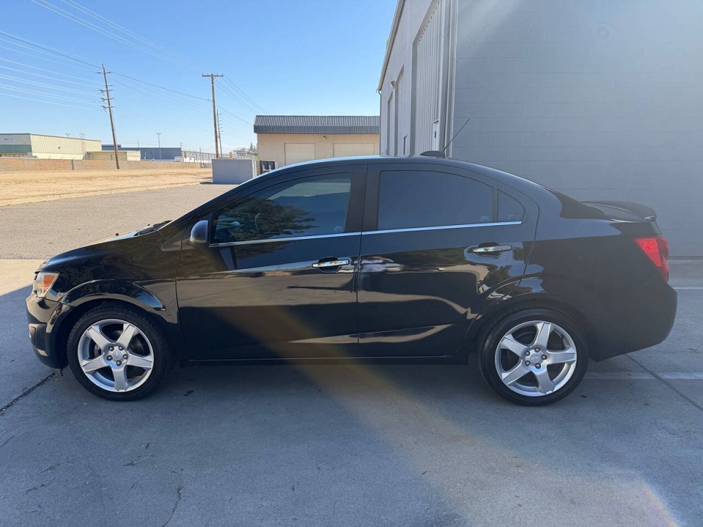 2016 Chevrolet Sonic Image 57
