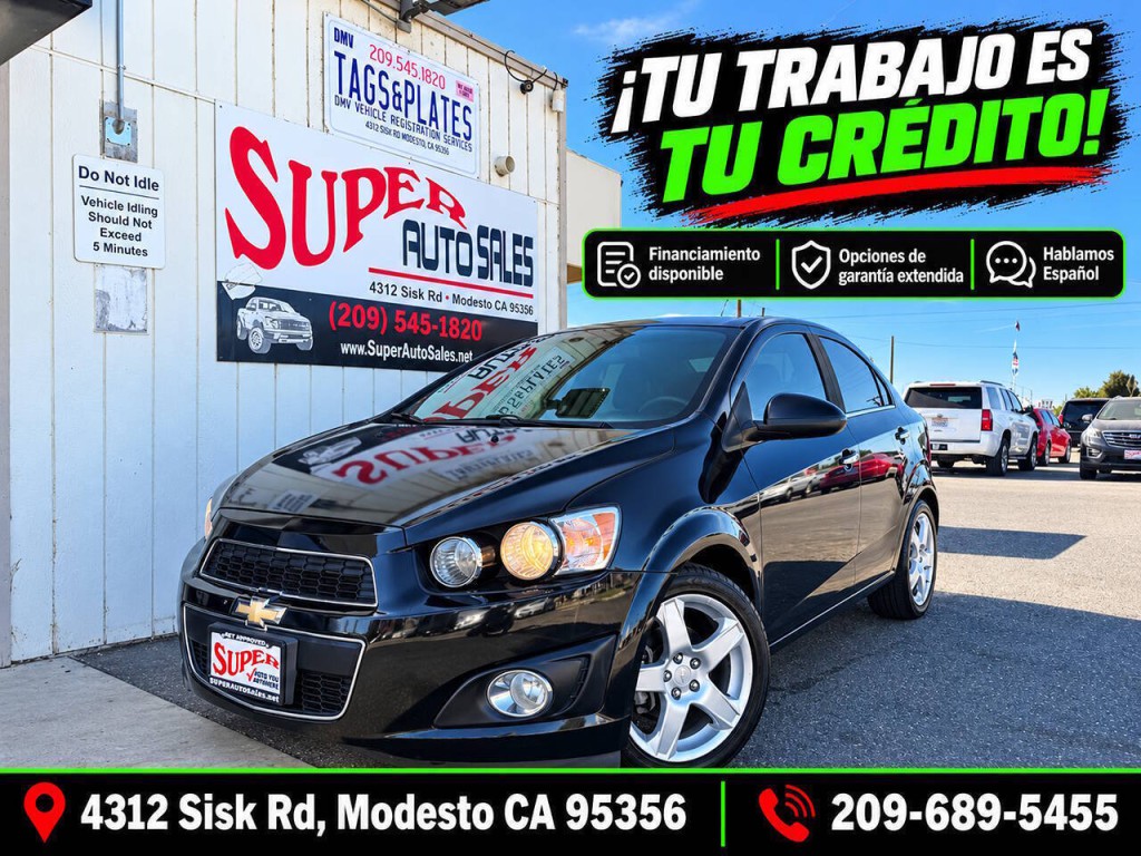2016 Chevrolet Sonic Image 2
