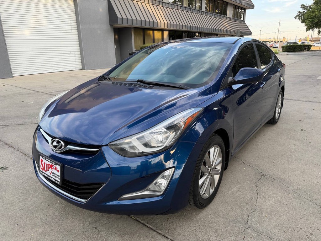2015 Hyundai Elantra Image 48