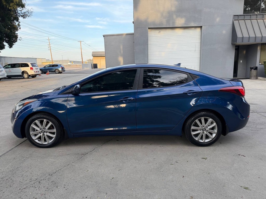 2015 Hyundai Elantra Image 55