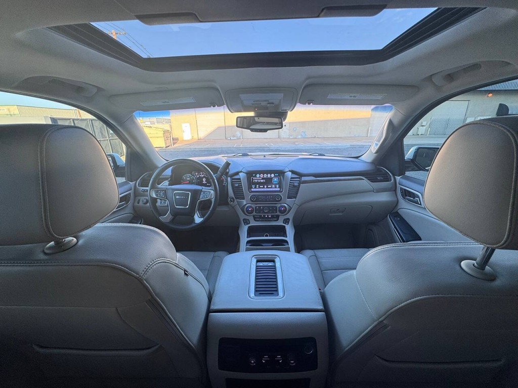 2017 GMC Yukon Image 34