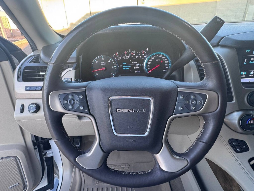 2017 GMC Yukon Image 41