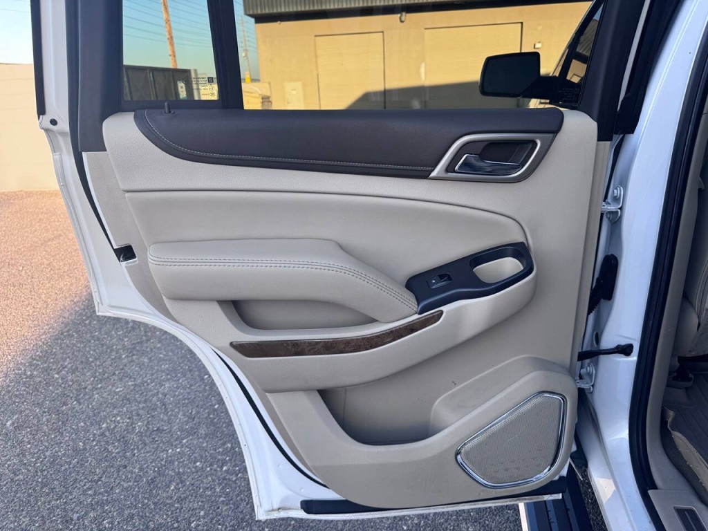 2017 GMC Yukon Image 45