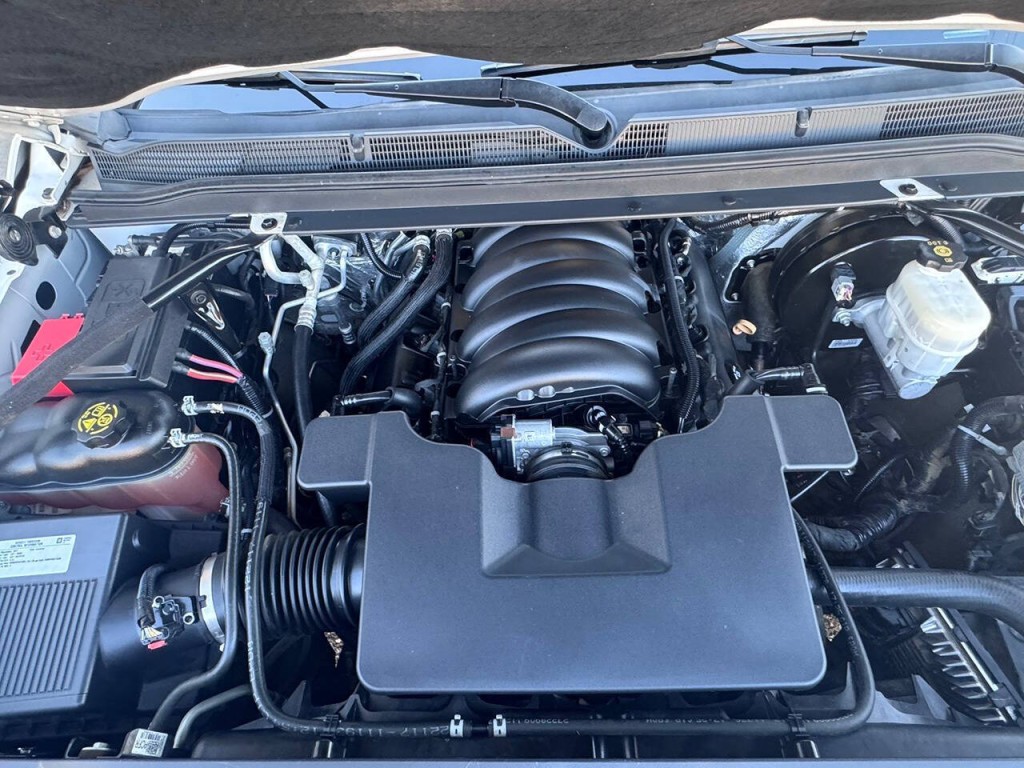 2017 GMC Yukon Image 53