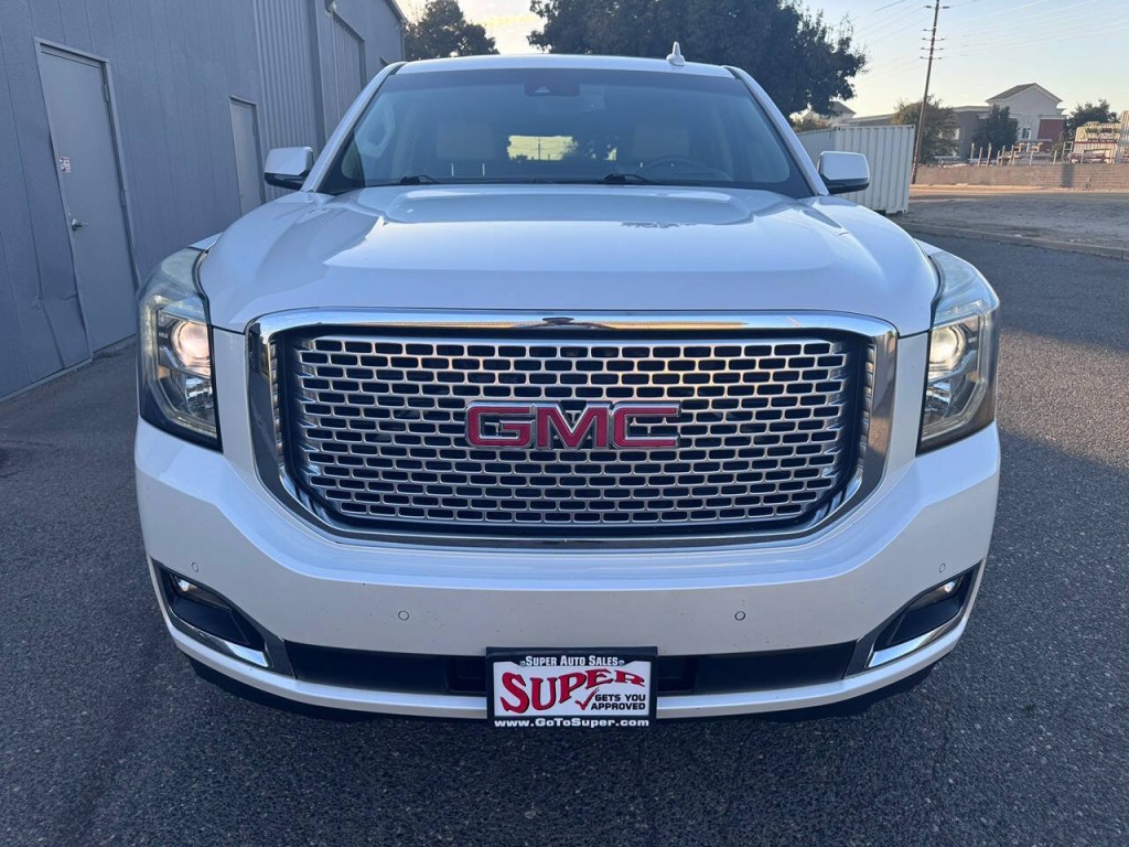 2017 GMC Yukon Image 57