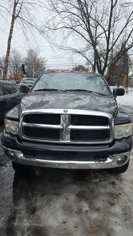 2005 Dodge Ram 2500 Image 2