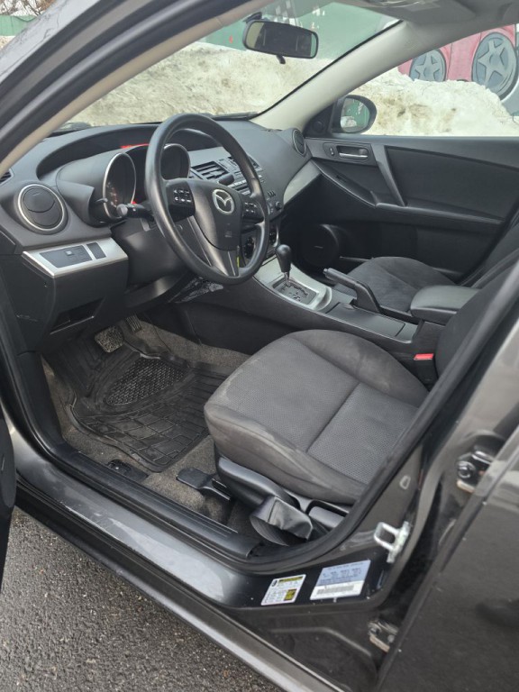 2011 Mazda Mazda3 Image 6