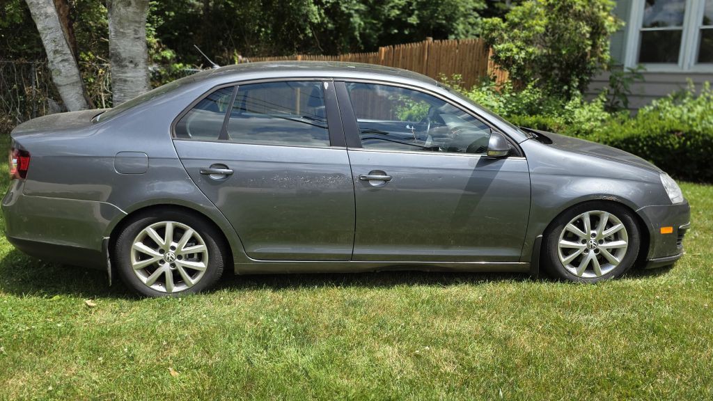 2010 Volkswagen Jetta Image 7