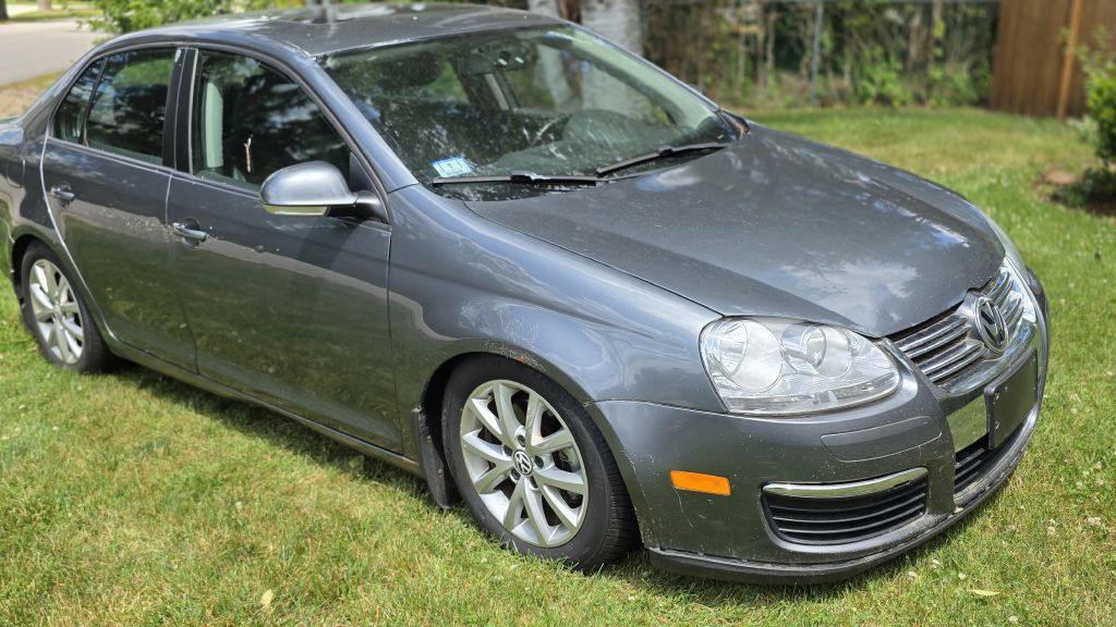 2010 Volkswagen Jetta Image 8