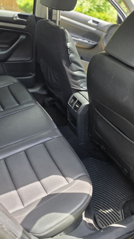 2010 Volkswagen Jetta Image 10