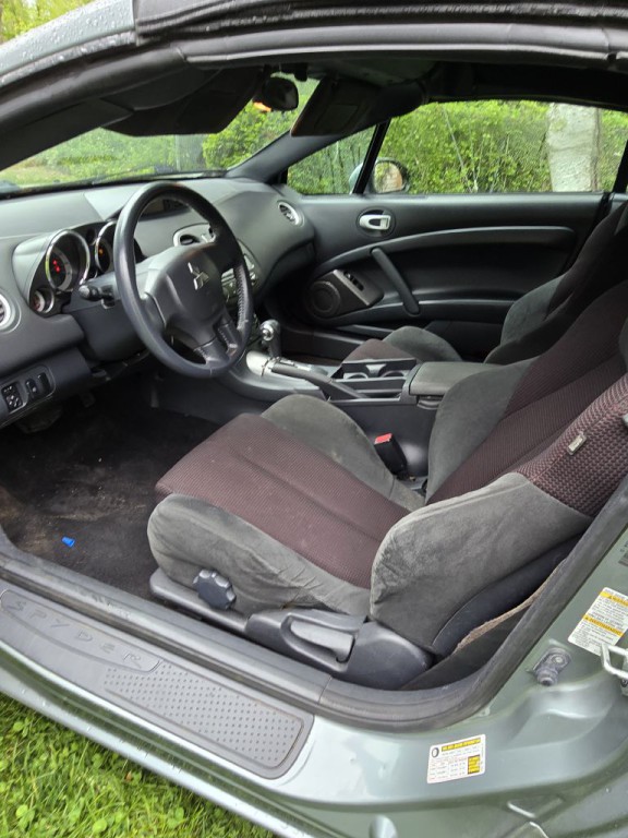 2009 Mitsubishi Eclipse Image 10