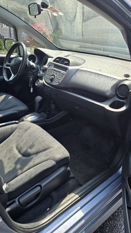 2011 Honda Fit Image 8