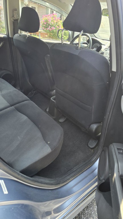 2011 Honda Fit Image 9