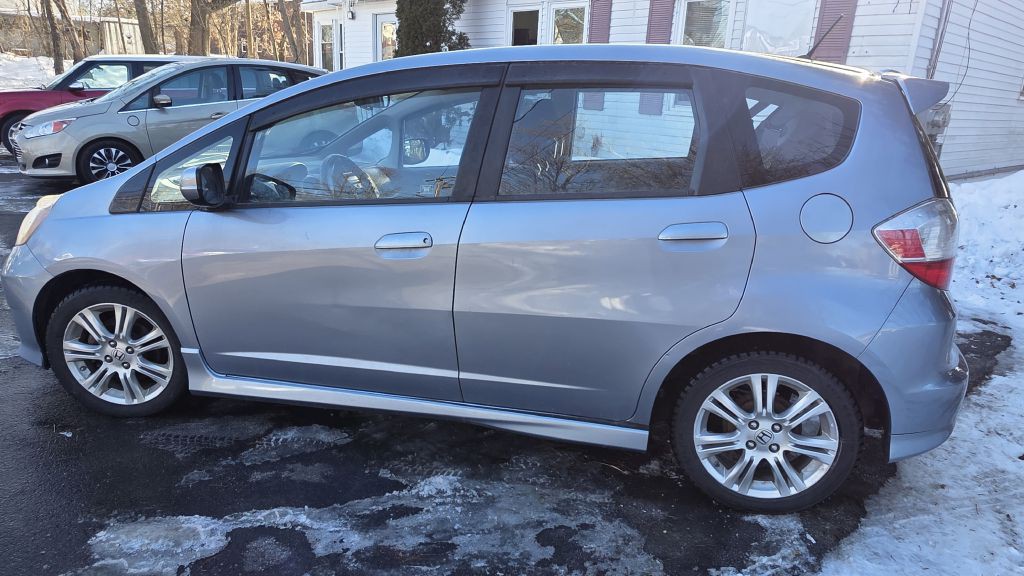 2011 Honda Fit Image 6