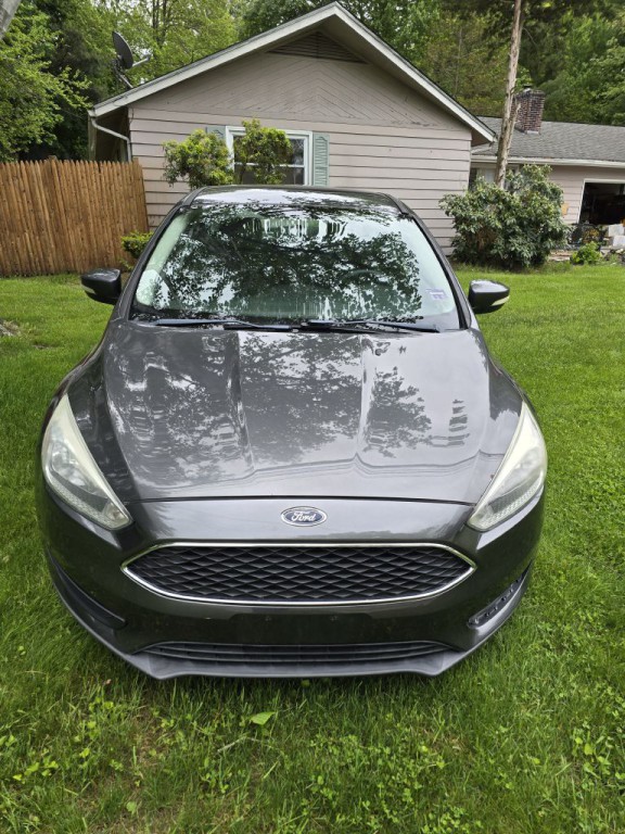 2016 Ford Focus Image 2