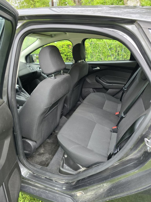 2016 Ford Focus Image 8