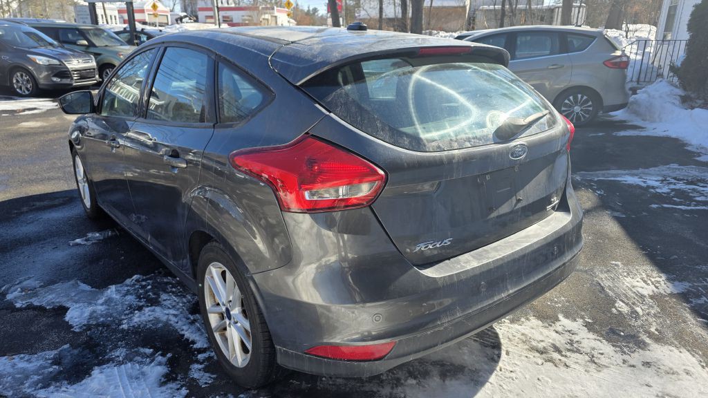 2016 Ford Focus Image 6