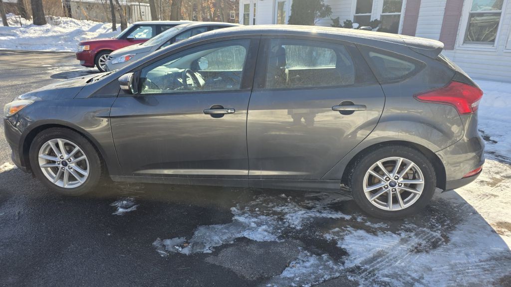 2016 Ford Focus Image 7