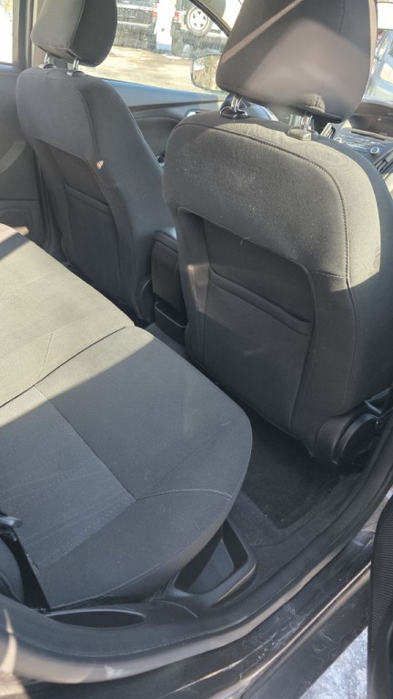 2016 Ford Focus Image 15