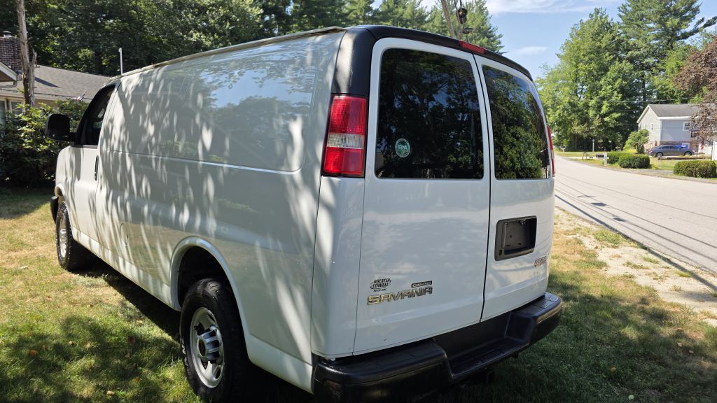 2016 GMC Savana Image 5