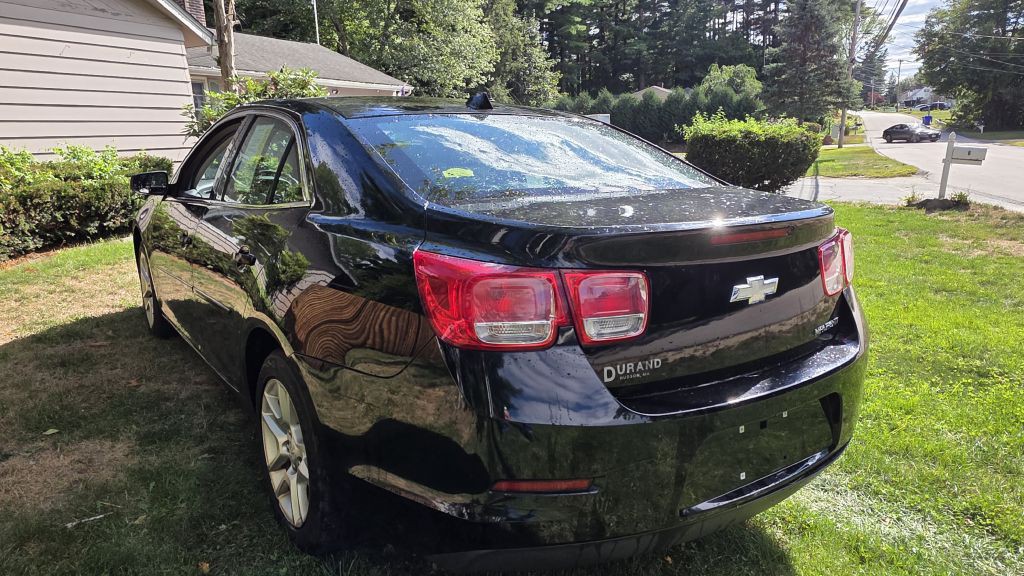 2013 Chevrolet Malibu Image 4