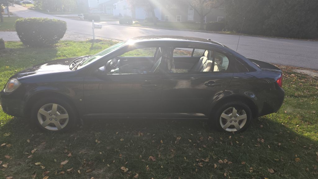 2008 Chevrolet Cobalt Image 3
