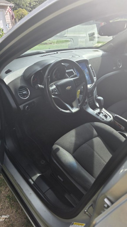 2011 Chevrolet Cruze Image 11