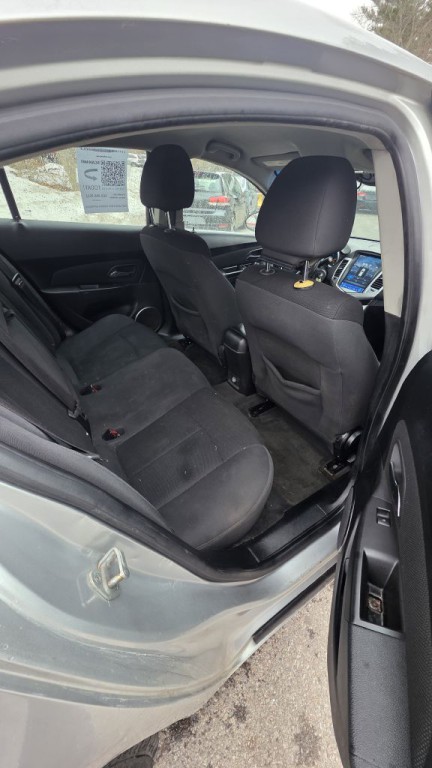 2011 Chevrolet Cruze Image 9