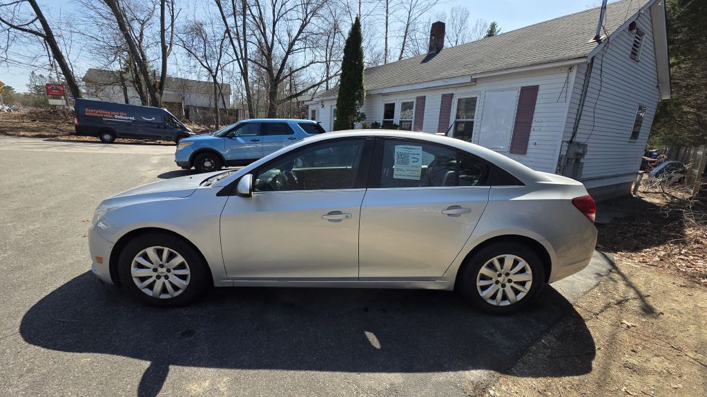 2011 Chevrolet Cruze Image 7