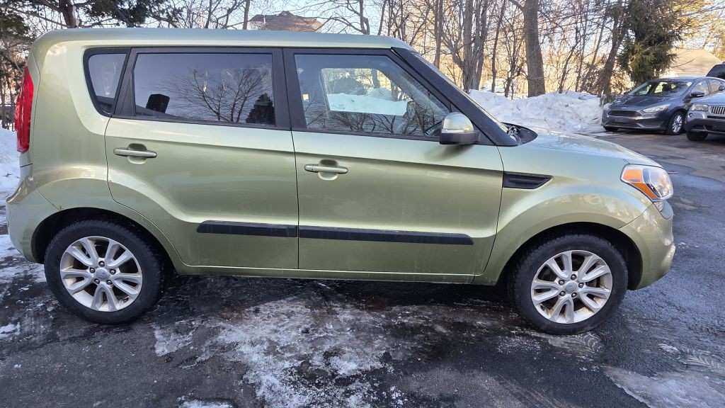 2012 Kia Soul Image 2