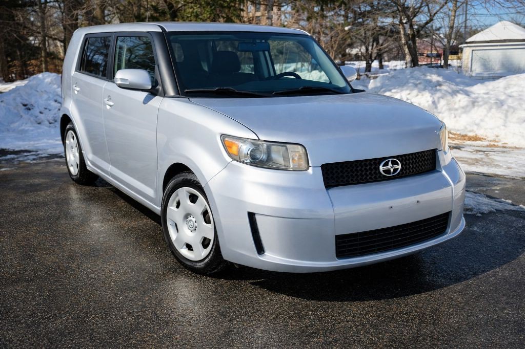 2008 Scion xB Image 2