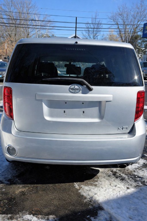 2008 Scion xB Image 6