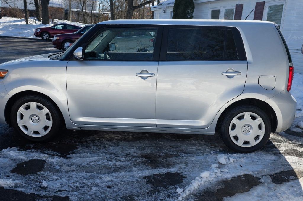 2008 Scion xB Image 8