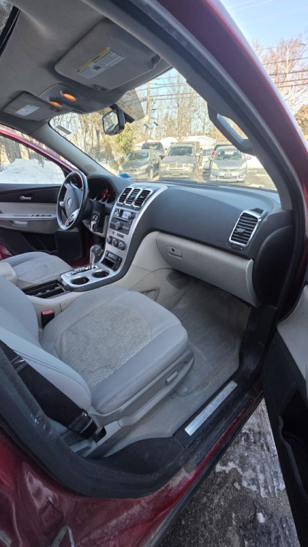 2012 GMC Acadia Image 13