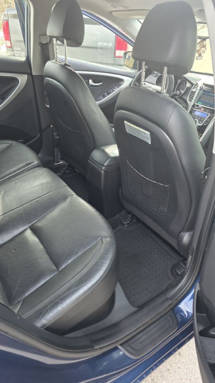 2015 Hyundai Elantra Image 12