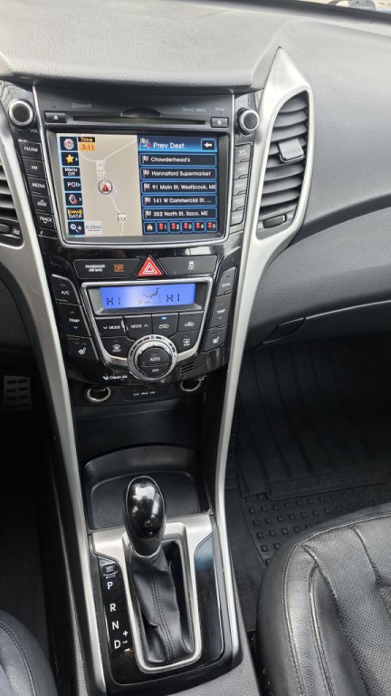 2015 Hyundai Elantra Image 14