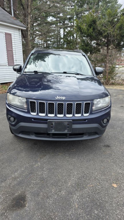 2014 Jeep Compass Image 2