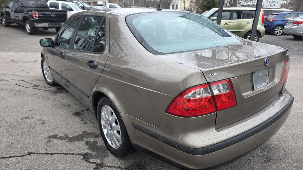 2002 Saab 9-5 Image 7