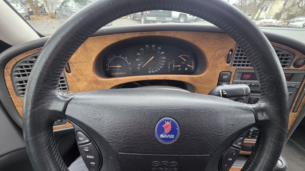 2002 Saab 9-5 Image 15