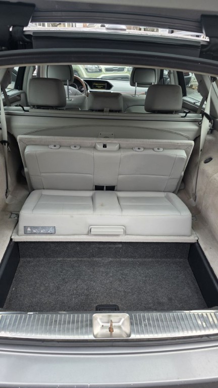 2011 Mercedes-Benz E-Class Image 10