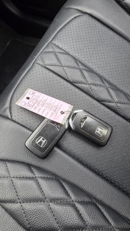 2016 Honda Fit Image 15