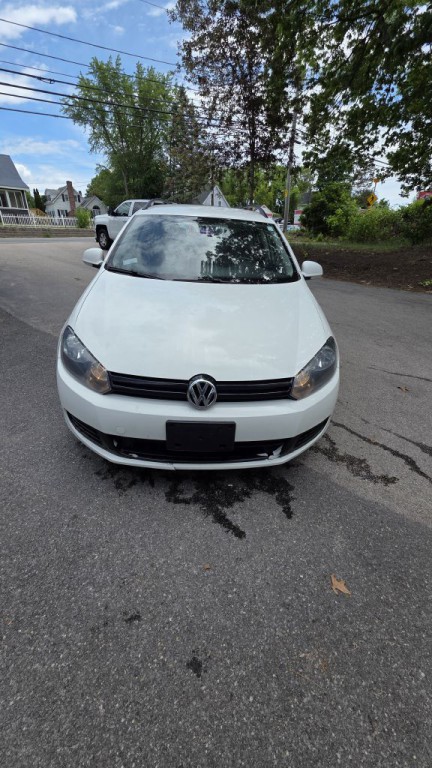 2013 Volkswagen Jetta Image 2