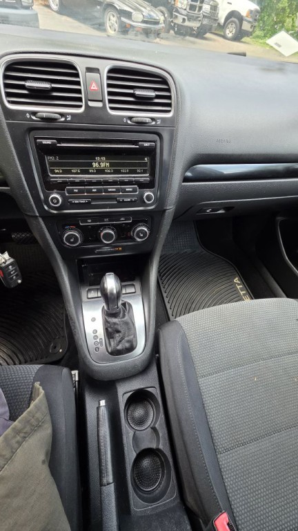 2013 Volkswagen Jetta Image 13