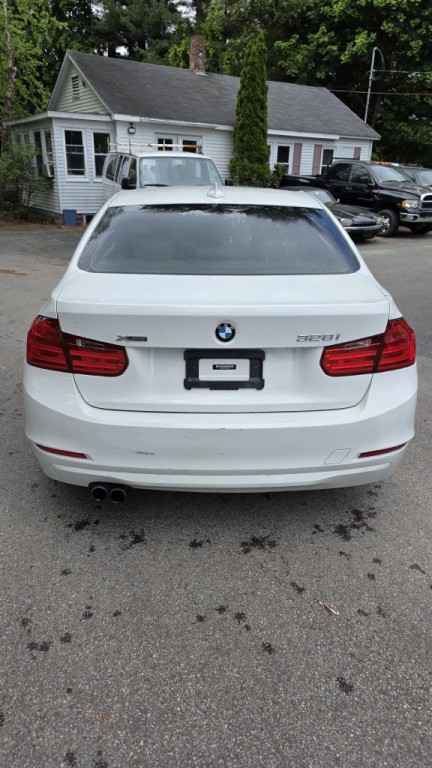 2015 BMW 3 Series Image 5