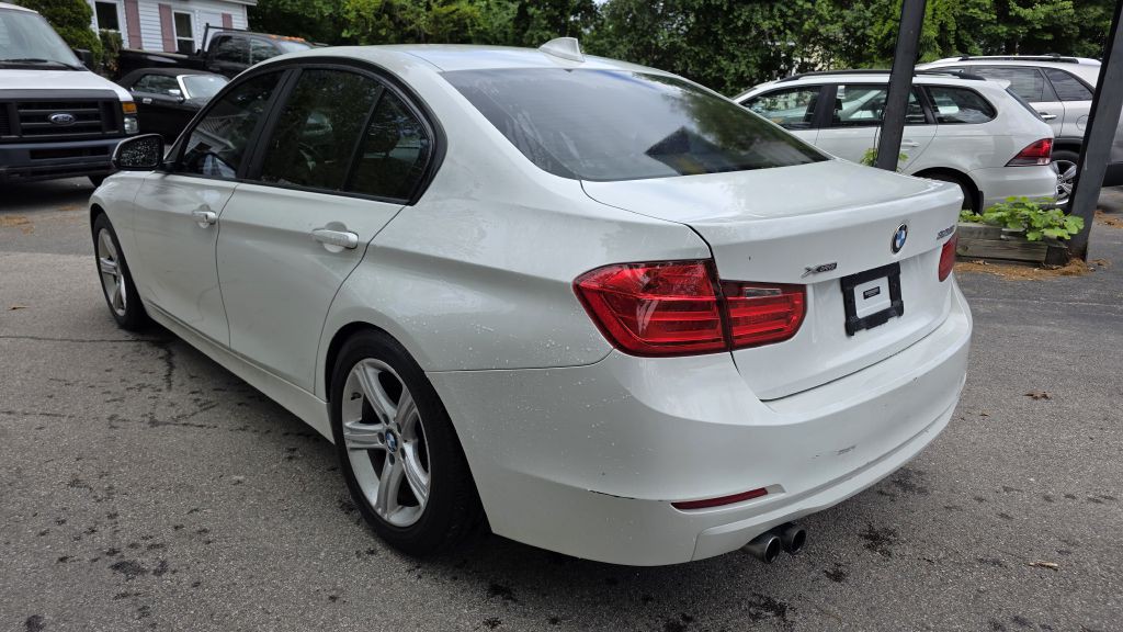 2015 BMW 3 Series Image 6