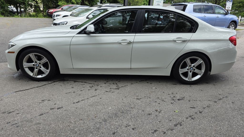 2015 BMW 3 Series Image 7