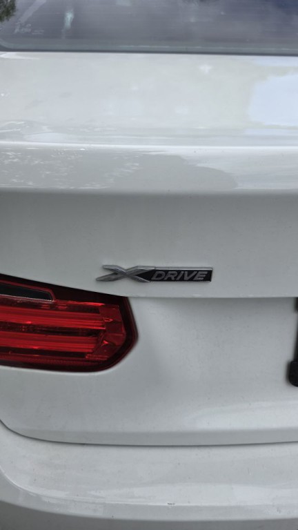 2015 BMW 3 Series Image 12