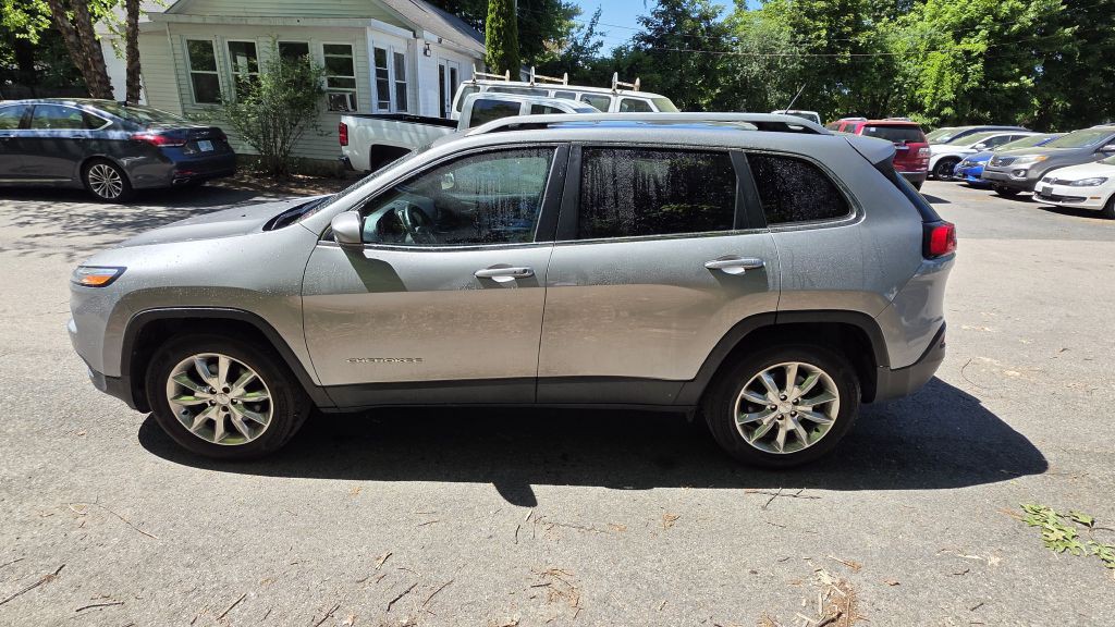 2015 Jeep Cherokee Image 7