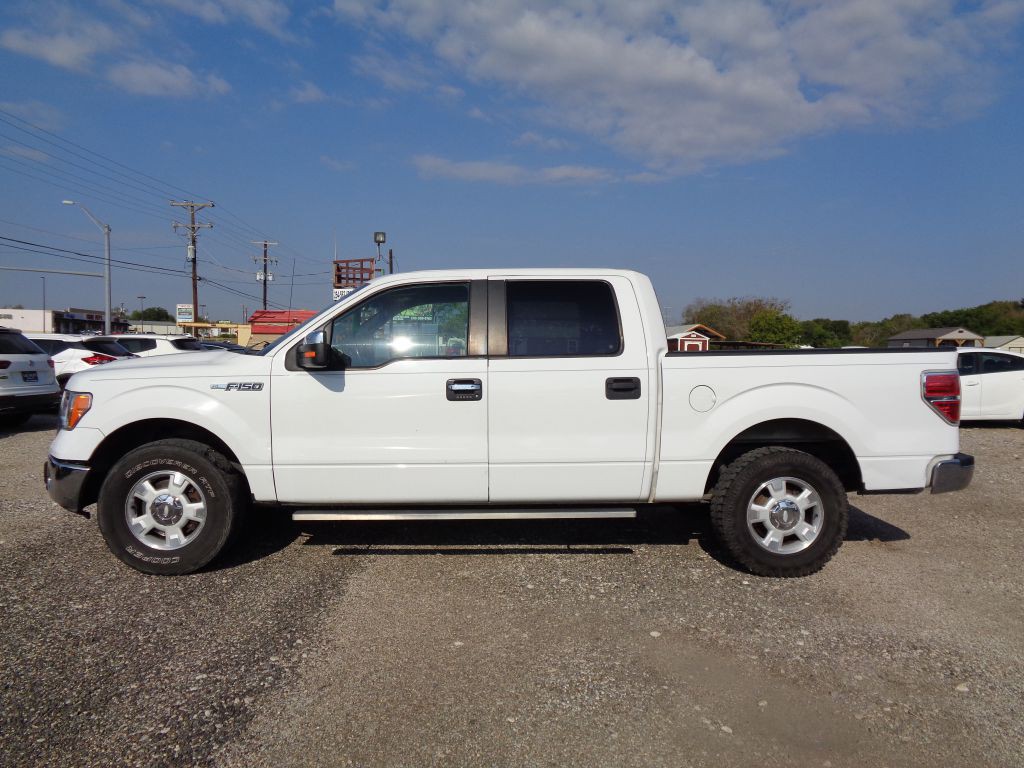 2011 Ford F-150 Image 1