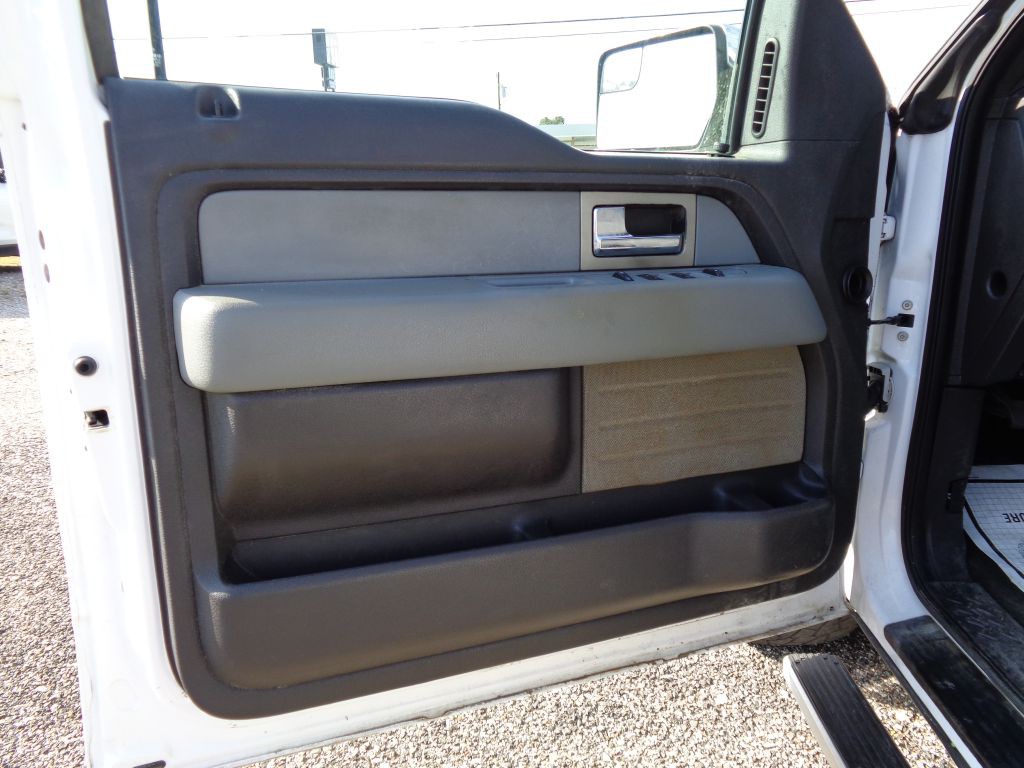 2011 Ford F-150 Image 5